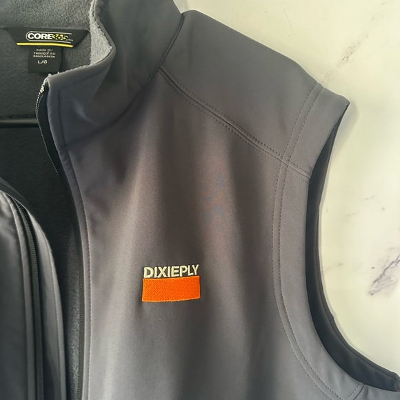 CORE 365 WEATHERTEC FULL ZIP VEST TOP - GREY - MENS LARGE - DIXIEPLY LOGO - Picture 7 of 9